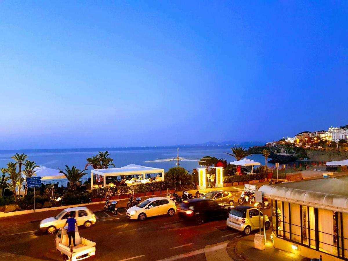איסקיה La Terrazza Dell^Ippocampo #Seaview Apartment מראה חיצוני תמונה